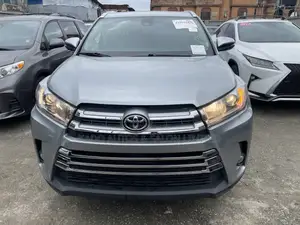 Toyota Highlander 2017 Silver