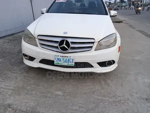Mercedes-Benz C300 2010 White