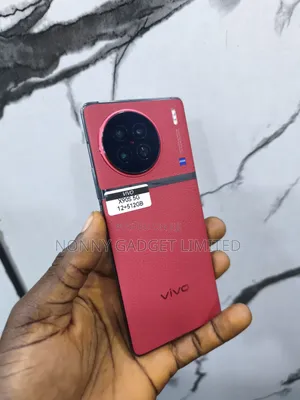 Vivo X90s 512 GB Red