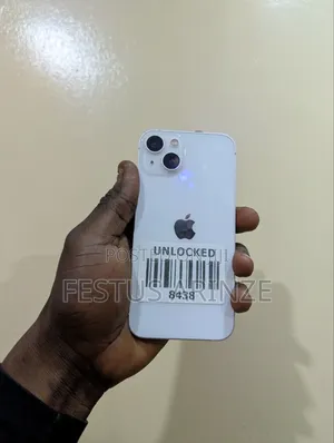 Apple iPhone 13 128 GB Silver