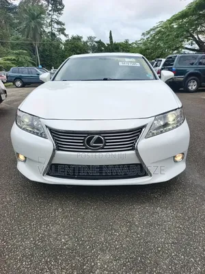 Lexus ES 2016 White