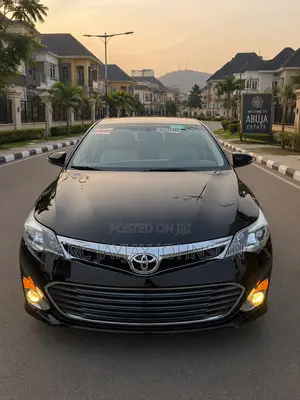 Toyota Avalon XLE Premium 4dr Sedan (3.5L 6cyl 6A) 2015 Black