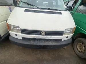 Volkswagen Transporter 1998 White