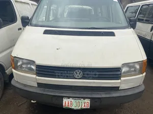 Volkswagen Transporter 1996 White