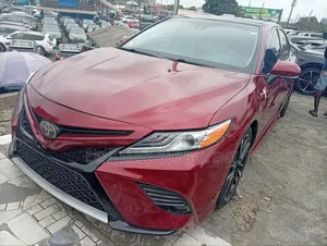 Toyota Camry 2019 Red