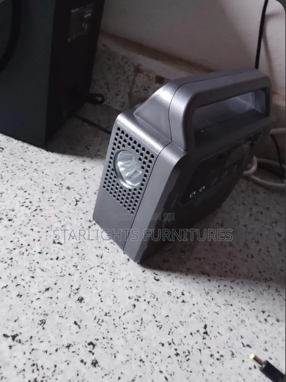 Skytecc 300 Watts Solar Generator Power Station