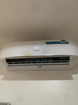 Clean Hisense Inverter AC With Hanger