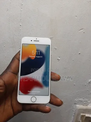 Apple iPhone 7 32 GB Silver