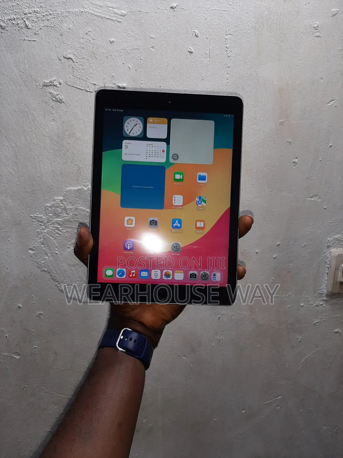 Apple iPad 9.7 32 GB Black