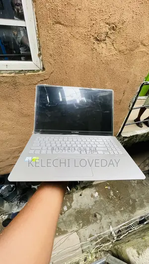 Laptop Asus VivoBook S15 S510UA 16GB Intel Core i7 SSD 512GB