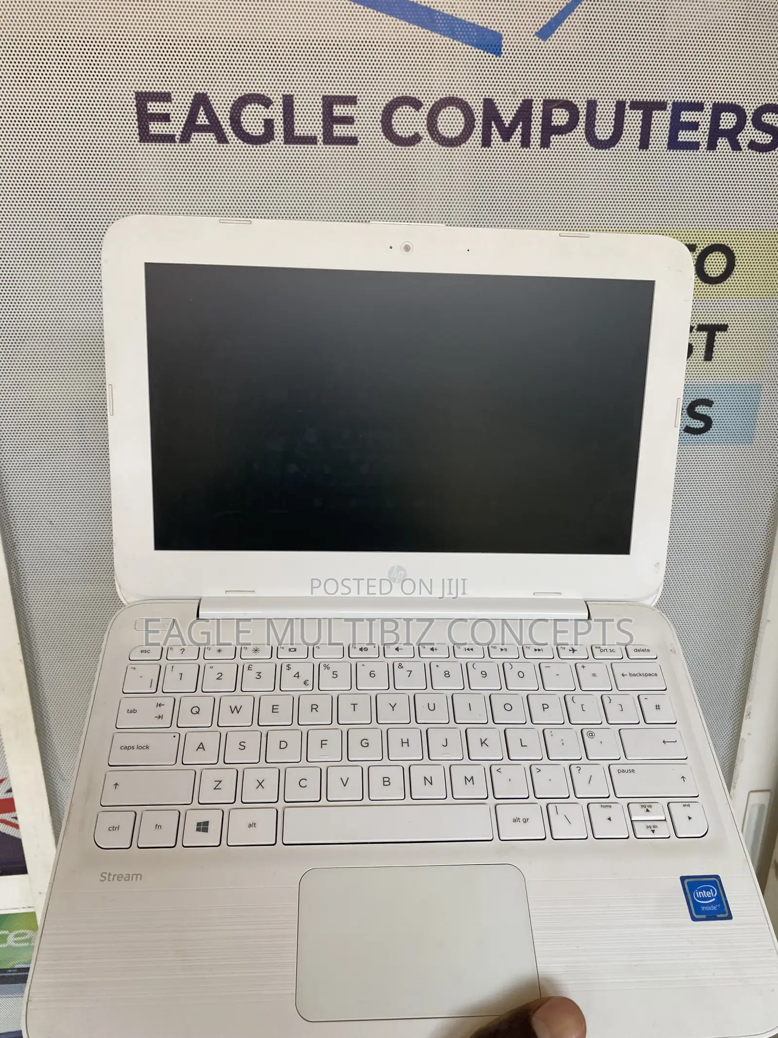 Laptop HP Stream 11 2GB Intel Celeron SSD 32GB