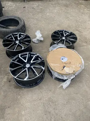 18alloyed Rim for Any Type of Toyota.