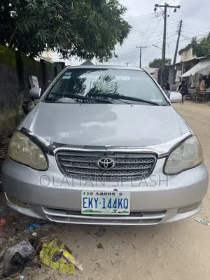 Toyota Corolla 2004 Silver