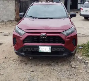 Toyota RAV4 Limited FWD 2020 Red