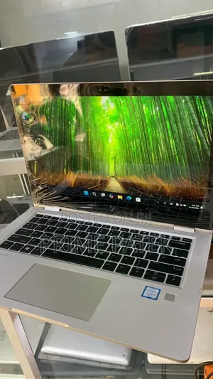 Laptop HP EliteBook 1030 G1 8GB Intel Core i5 SSD 256GB