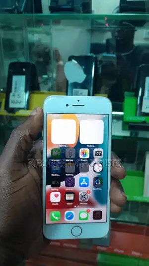 Apple iPhone 7 128 GB Silver