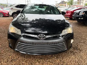 Toyota Camry XLE 4dr Sedan (2.5L 4cyl 6A) 2016 Black