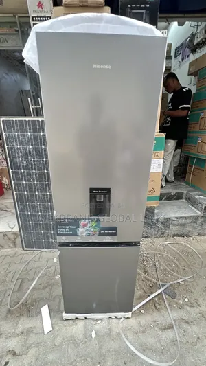 Hisense Refrigerator With Water Dispenser 300l