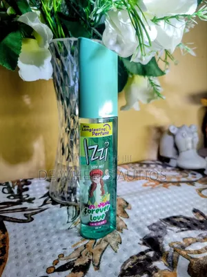 IZZI Body Mist Collection