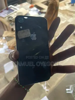 Apple iPhone XR 128 GB Orange