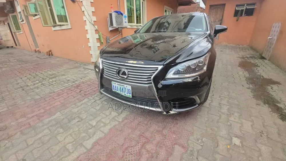 Lexus LS 2013 Black