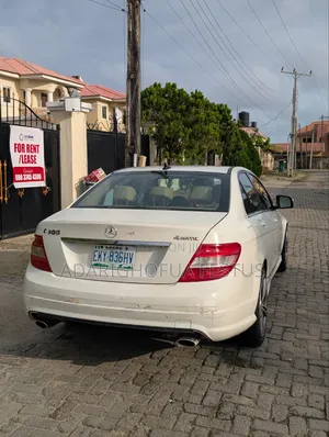 Mercedes-Benz C300 2009 White