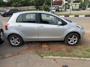 Toyota Yaris 1.5 Automatic 2009 Silver