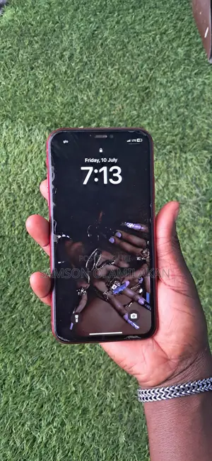 Apple iPhone XR 128 GB Red