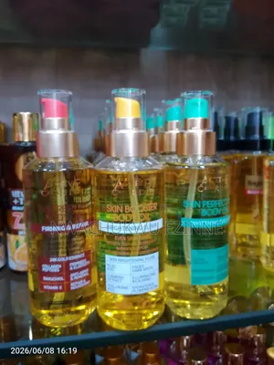 Body Oil for Skin Whitening and Moisturizer