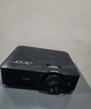 Acer X1126AH 4000 Lumens SVGA DLPProjector