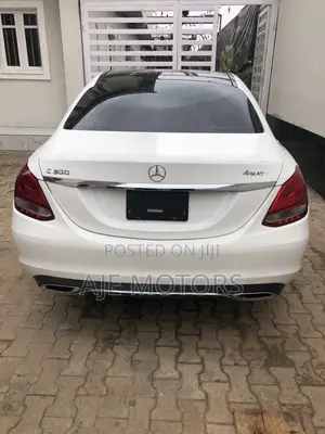 Mercedes-Benz C300 2016 White