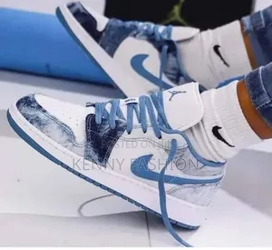 High Quality Sneakers for Men Available in Different Sizes