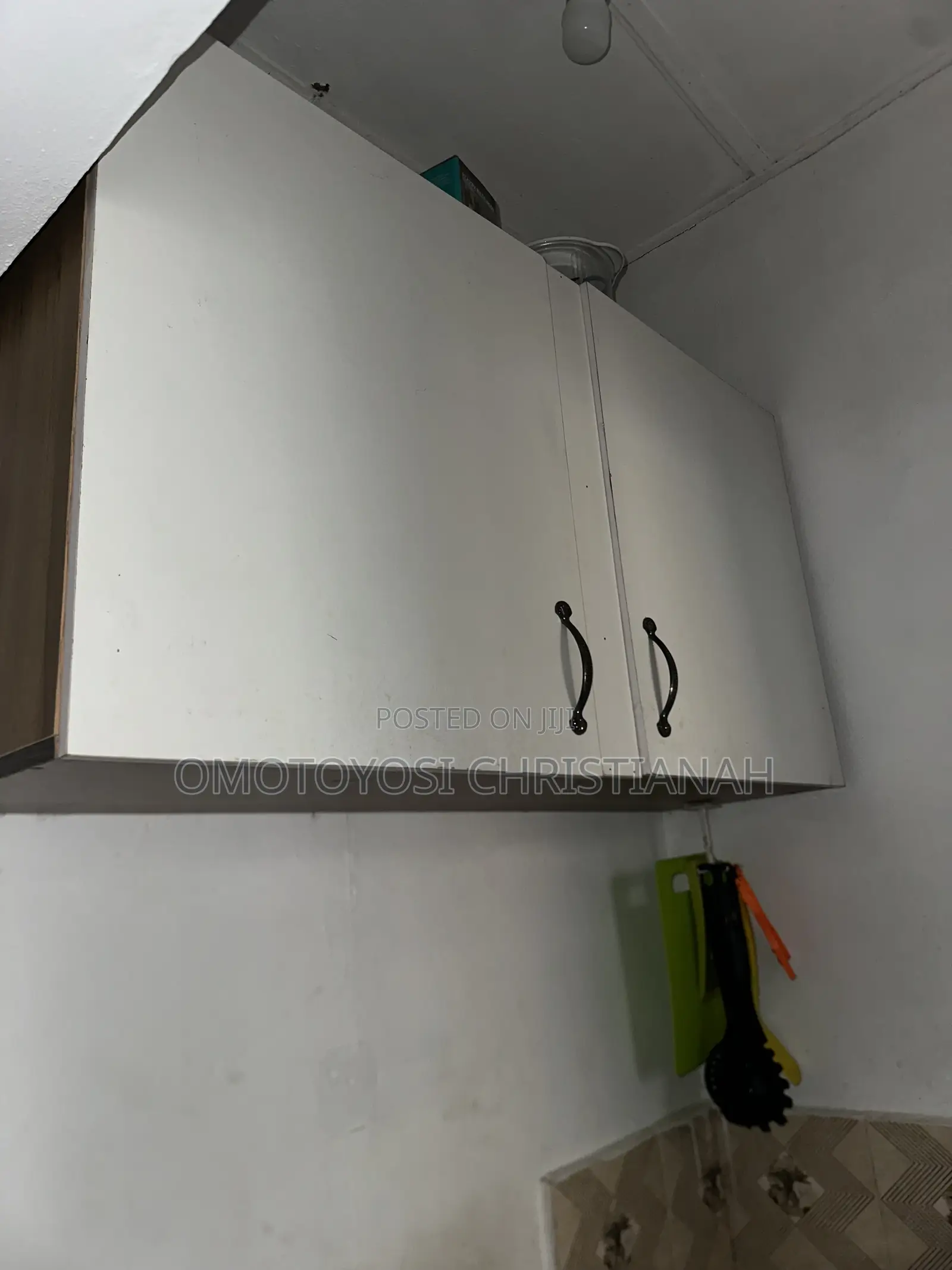 Kitchen Cabinet