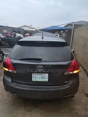 Toyota Venza 2010 Gray