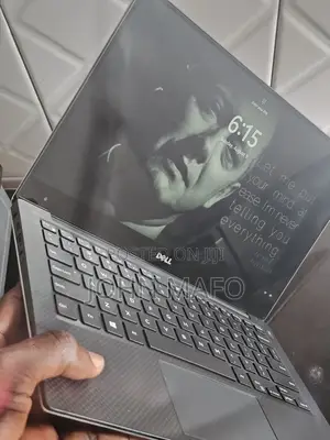Laptop Dell XPS 13 (9360) 16GB Intel Core i7 HDD+SSD 512GB