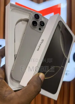 Apple iPhone 16 Pro Max 256 GB Silver