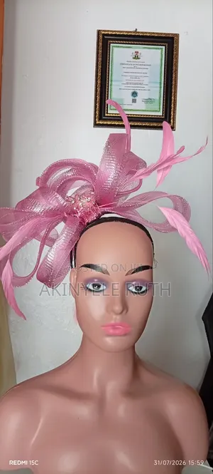 Fascinator