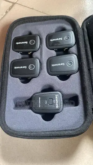 Saramonic Blink 500 T4 4-Person Wireless Microphone System