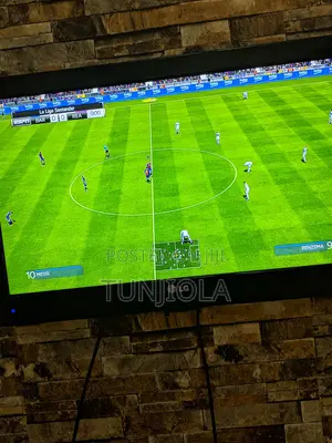 28 Inches TV + Gotv