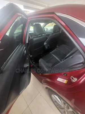 Toyota Camry 2016 Burgundy