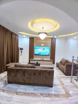 Furnished 3bdrm Duplex in Idu Industrial for sale