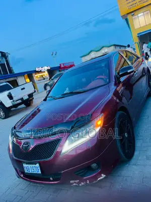 Toyota Camry SE 4dr Sedan (2.5L 4cyl 6AM) 2010 Burgundy