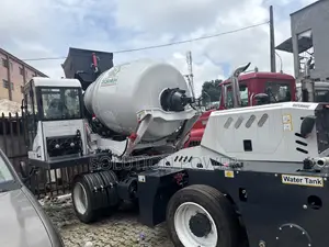 4cubic Self Loading Concrete Mixer With Cummins Engine