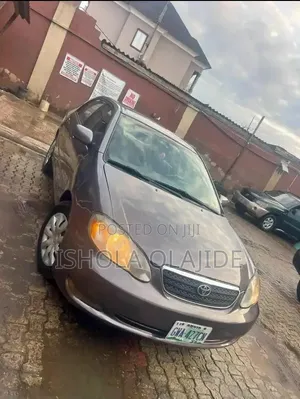 Toyota Corolla 2006 Gray