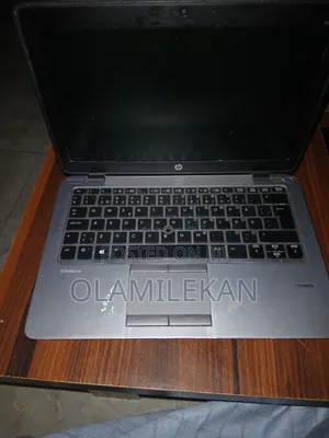 Laptop HP EliteBook 820 G2 8GB Intel Core 5 HDD+SSD 640GB