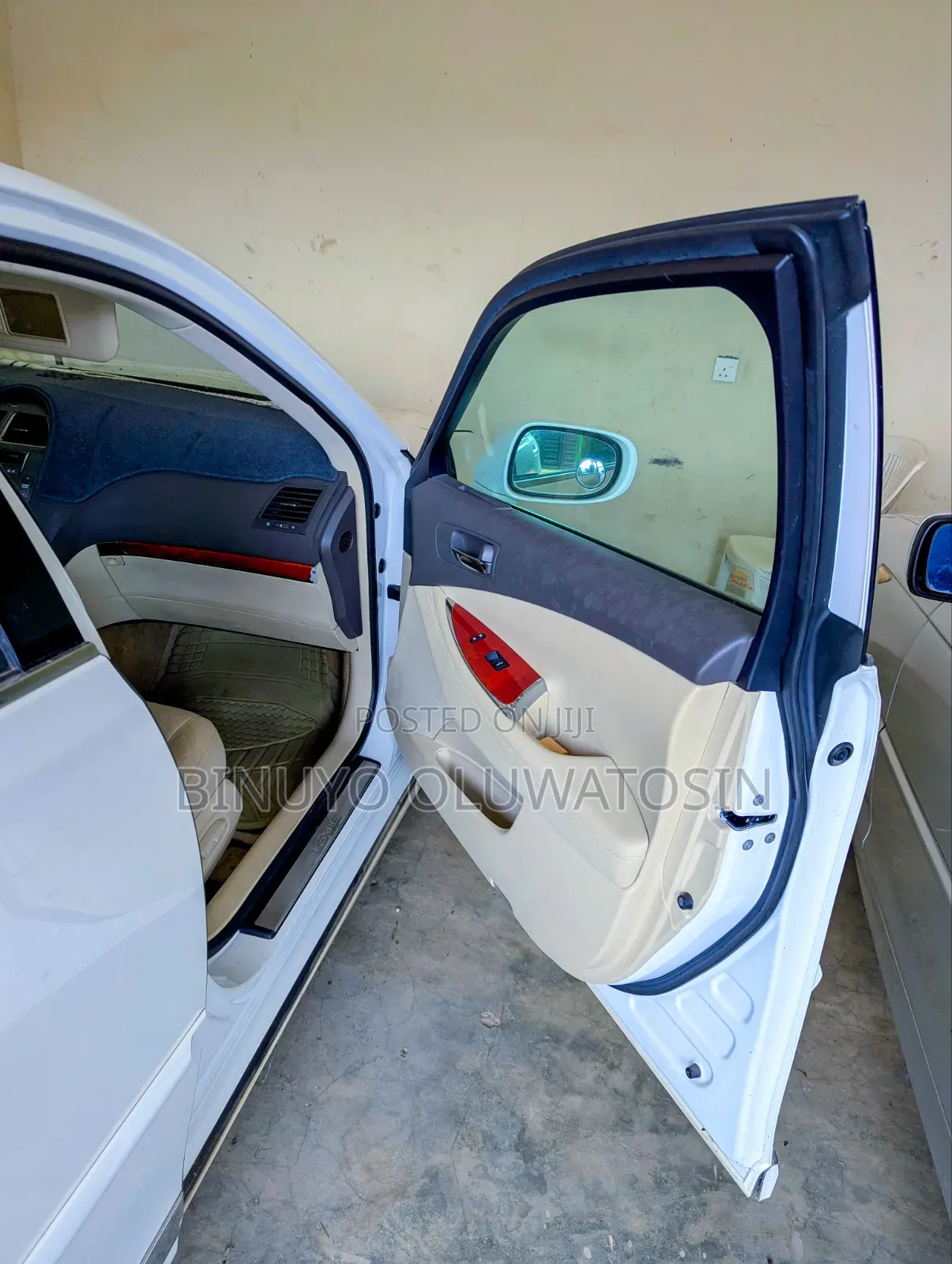 Lexus ES 2012 White