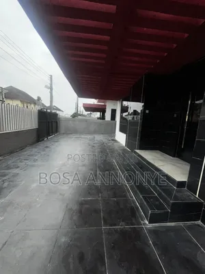 Furnished 5bdrm Duplex in Ologolo for sale