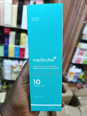 Medicube Azelaic Acid Niacinamide Deep Clean Foam Cleanser -