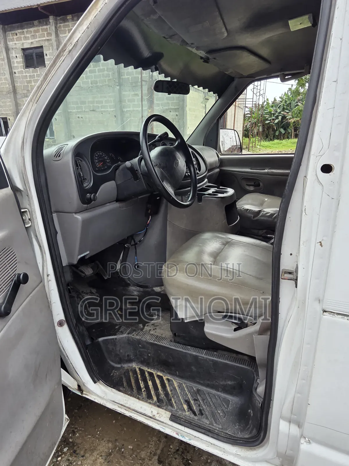 Ford E350 2007 White