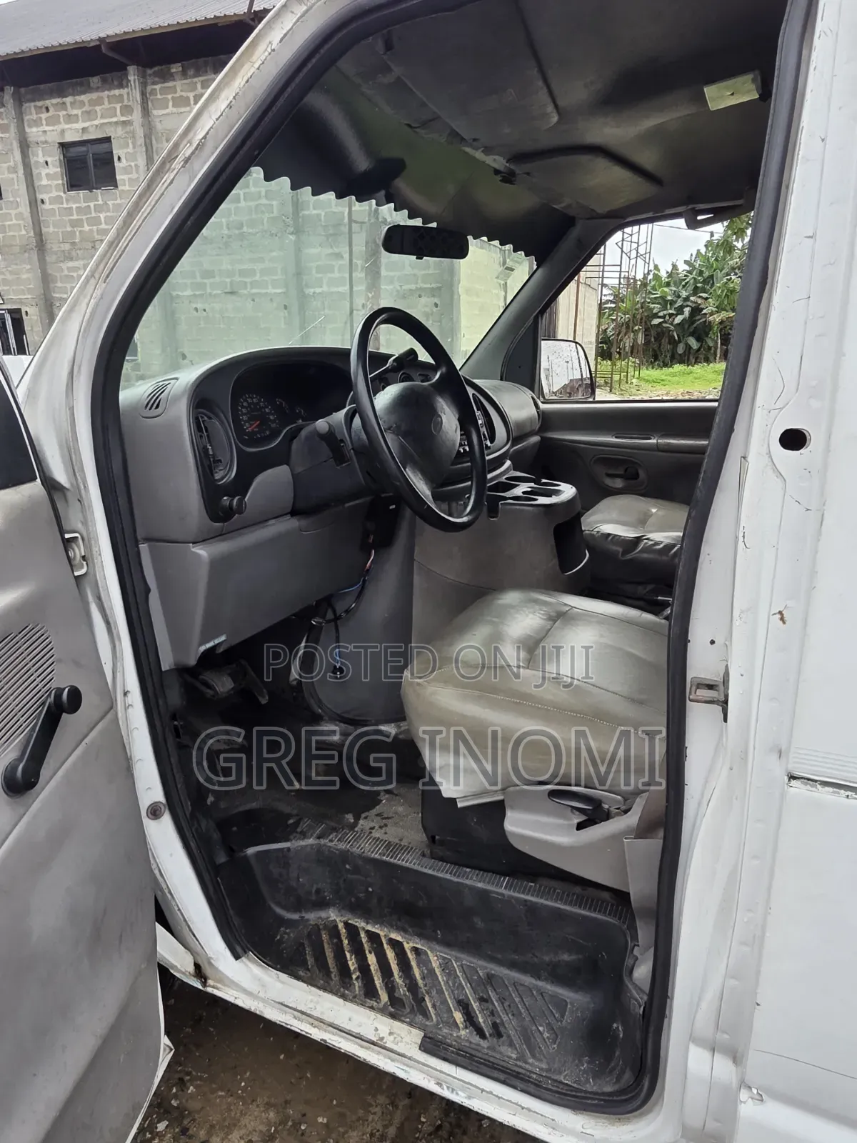 Ford E350 2007 White